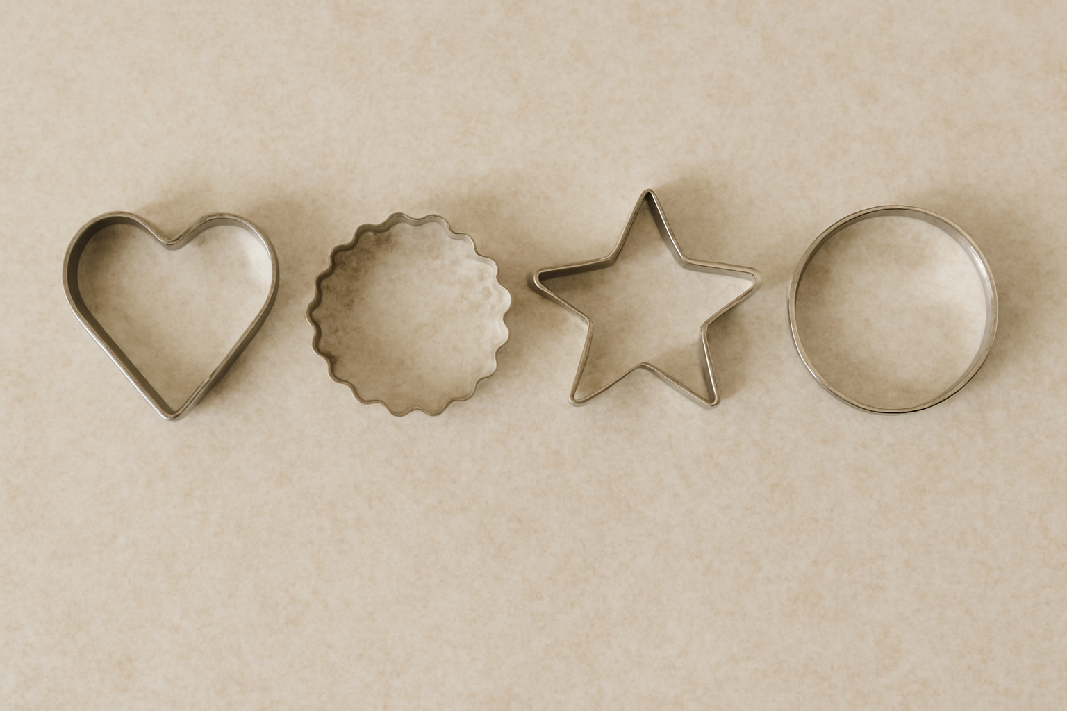 Stainless Steel Cookie Cutter Set (4-Piece)